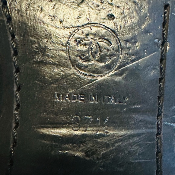 Chanel Mocassins Glazed Calf Skin Loafers /Dark Purple Size 37.5 - Picture 5 of 9